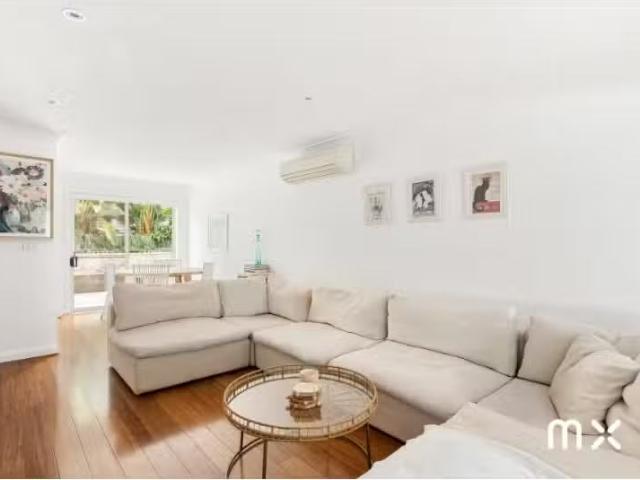 Condo for rent in Wollongong West, New South Wales