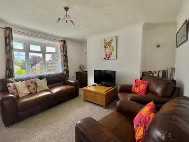 Apartment for rent in Newton, Wales