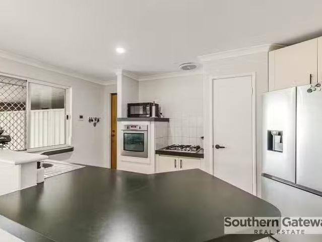 House for rent in Orelia, Western Australia