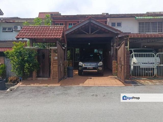 House for sale in Seri Kembangan, Majlis Bandaraya Subang Jaya