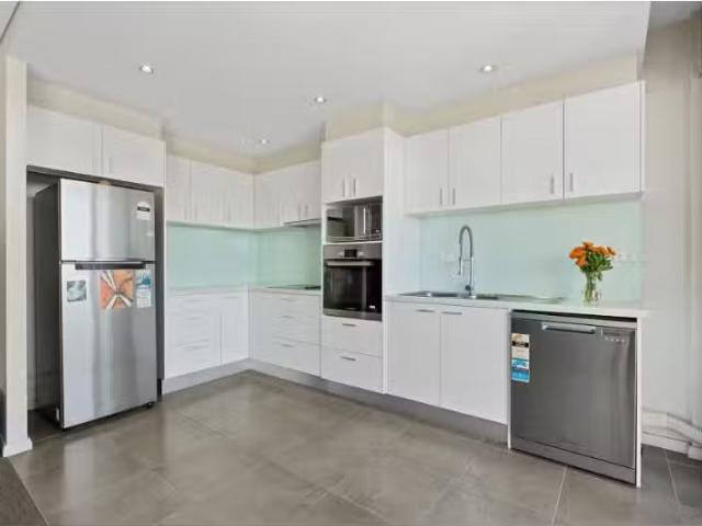 Apartment for rent in Wollongong West, New South Wales