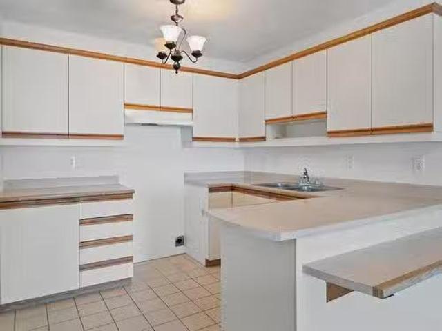 Apartment for rent in La Haute-yamaska, Quebec