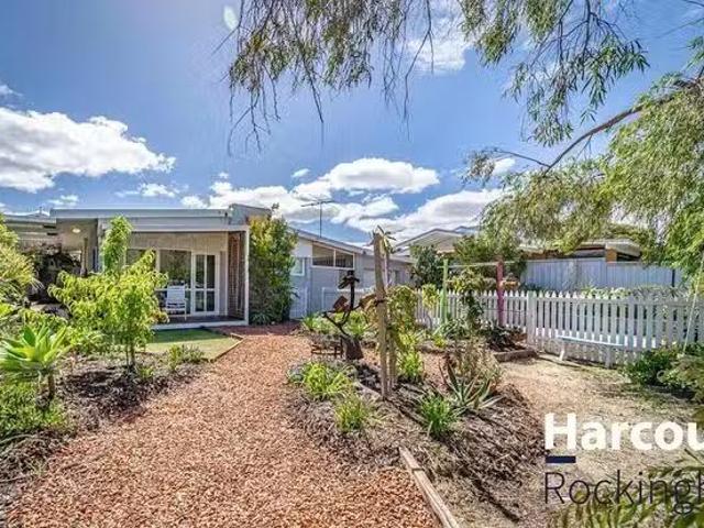 House for rent in Shoalwater, Western Australia