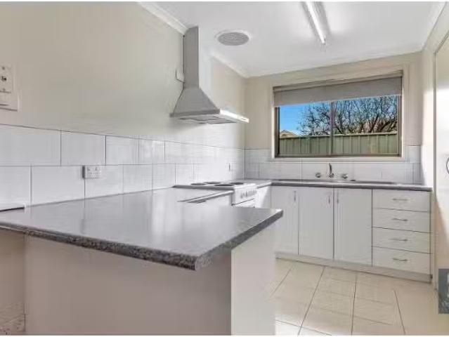 Apartment for rent in Thyra, Victoria