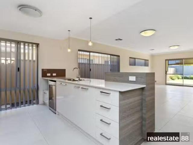 House for rent in St James, Western Australia