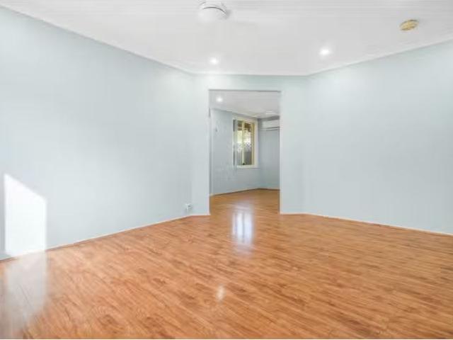 Condo for rent in Sydney, New South Wales