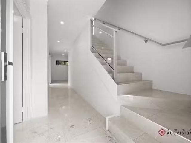 House for rent in Cloverdale, Western Australia