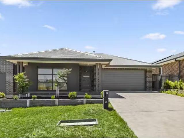 House for rent in Googong, New South Wales