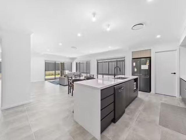 House for rent in Googong, New South Wales