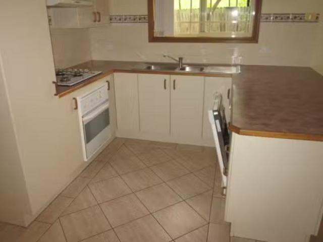 Condo for rent in Wollongong West, New South Wales