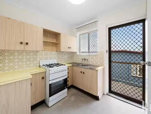 Apartment for rent in Toombul, Queensland