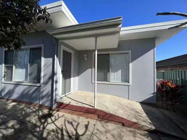House for rent in Old Bar, New South Wales