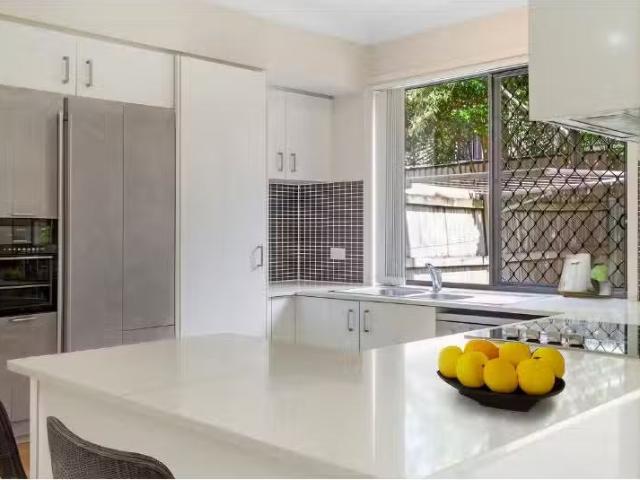 Condo for rent in Toombul, Queensland