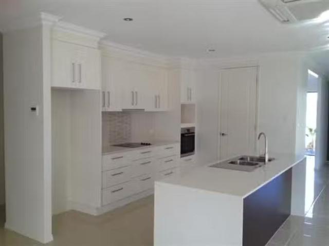 House for rent in Kirwan, Queensland