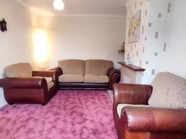 House to rent in Curragh, Connacht