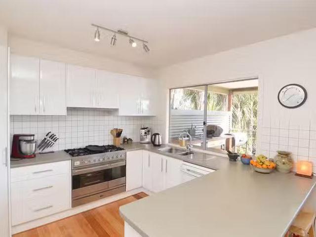 House for rent in Hopetoun Park, Victoria