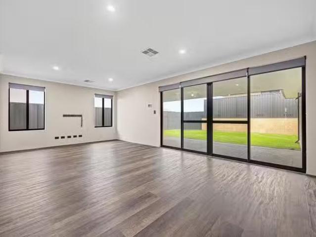 House for rent in Parklands, Western Australia