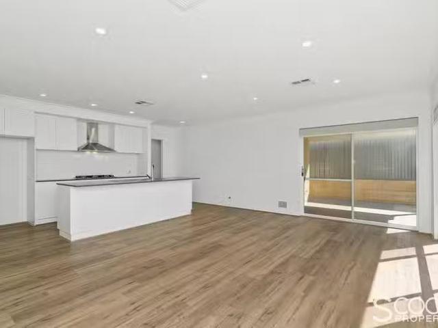 House for rent in Hammond Park, Western Australia