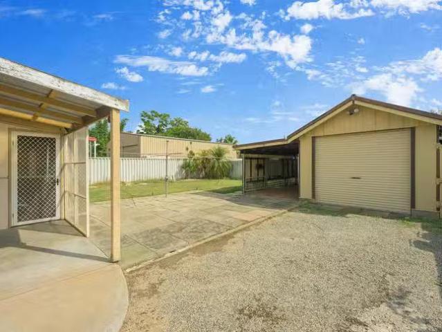 House for rent in Cloverdale, Western Australia