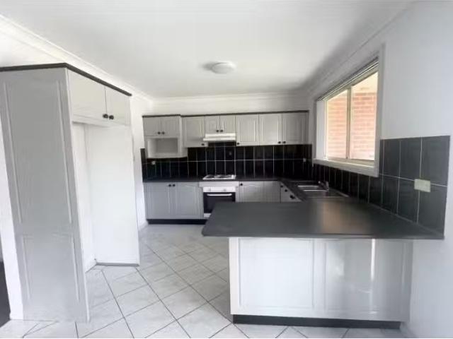Condo for rent in Sydney, New South Wales