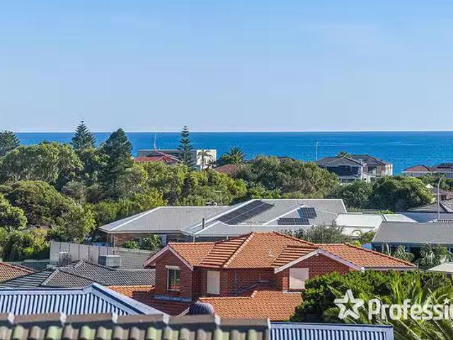 House for rent in Mullaloo, Western Australia