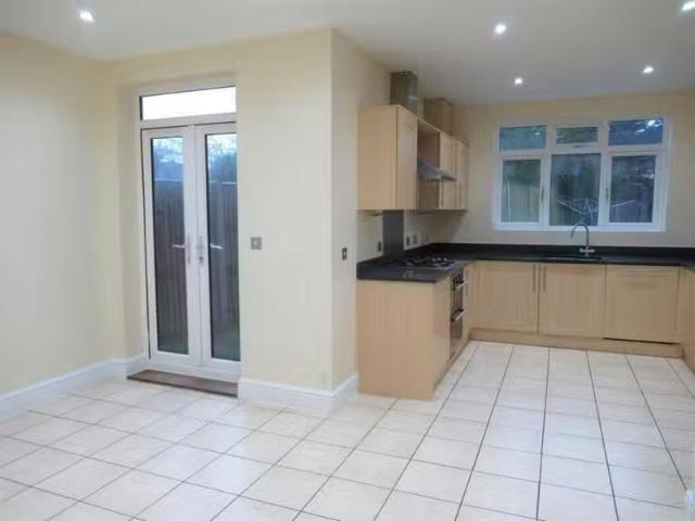 House for rent in Chingford, Greater London