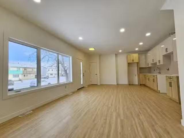 Condo for rent in East St. Paul, Manitoba