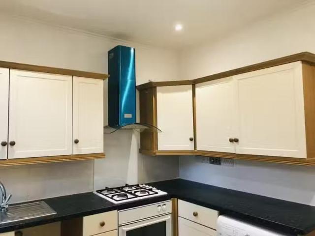 House for rent in Goddington, Cat Hill