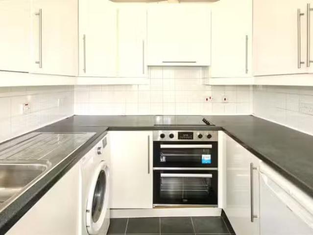 House for rent in Sovereign Harbour, Eastbourne
