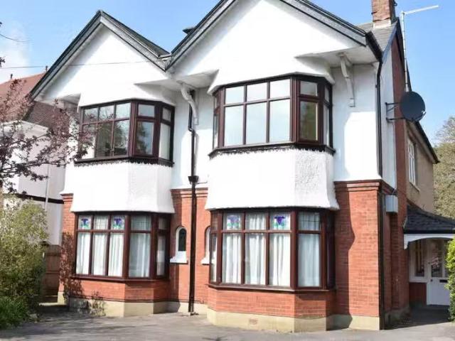 House for rent in Queens Park, Bournemouth