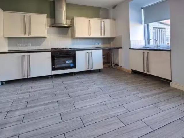 House for rent in The Haulgh, Lee Bank