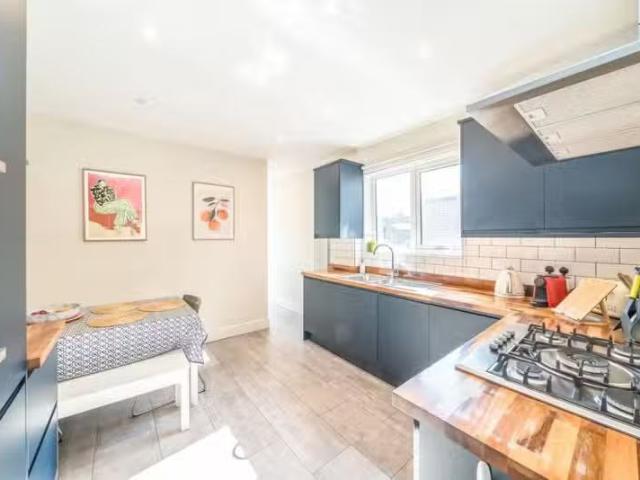 House for rent in London Borough of Lewisham, Upper Sydenham