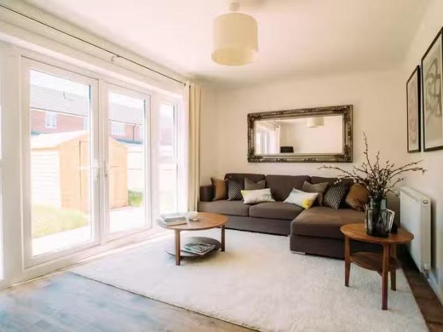 House for rent in Rossmore, Cheshire