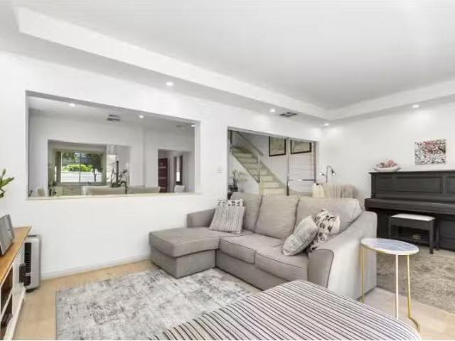 Condo for rent in Sydney, New South Wales