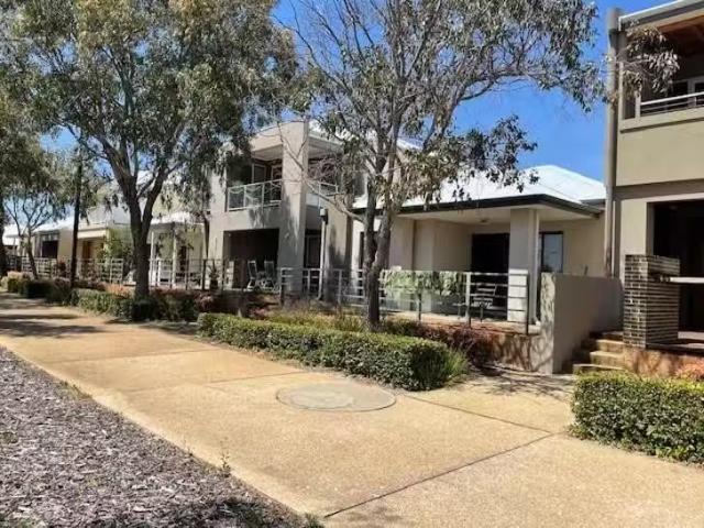 House for rent in Champion Lakes, Western Australia