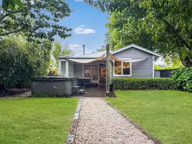 House for rent in Chaslands, Canterbury
