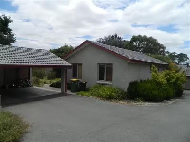 House for rent in Macquarie, Australian Capital Territory