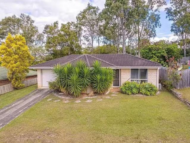 House for rent in Southside, Queensland