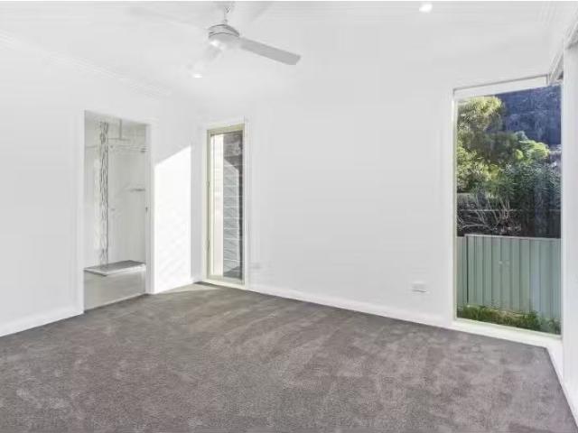 Condo for rent in Wollongong West, New South Wales