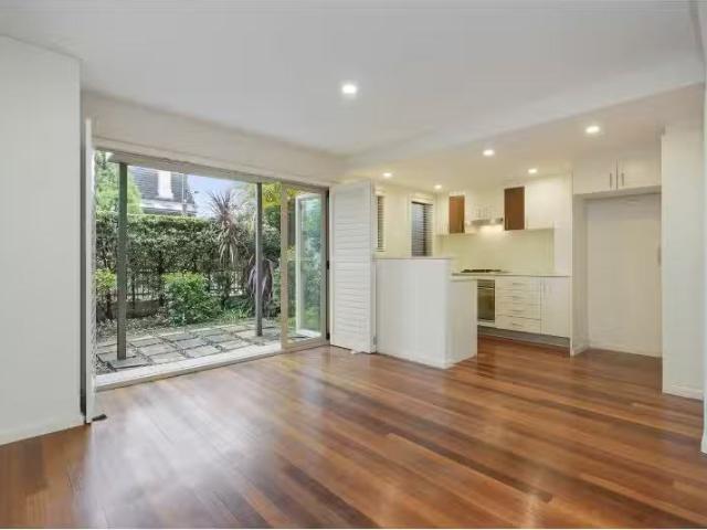 Condo for rent in Inner West, Sydney