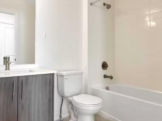 Condo for rent in Barrie, Ontario