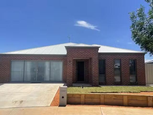 House for rent in Irymple, Victoria