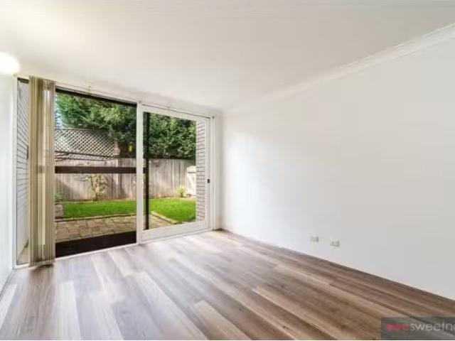 Condo for rent in Northern Beaches, Sydney