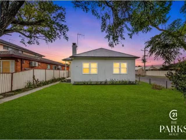 House for rent in Canley Heights, Sydney