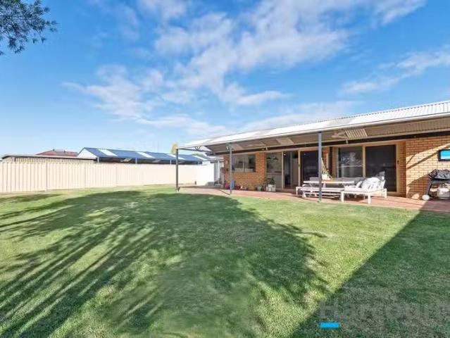 House for rent in Hocking, Western Australia