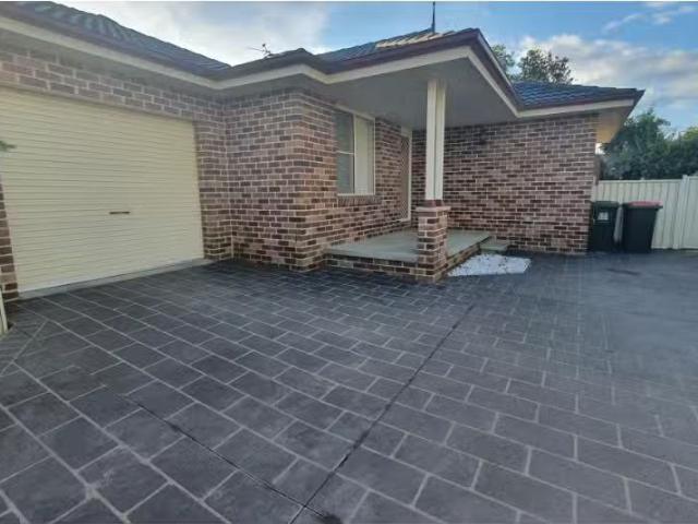 Apartment for rent in Piallamore, New South Wales