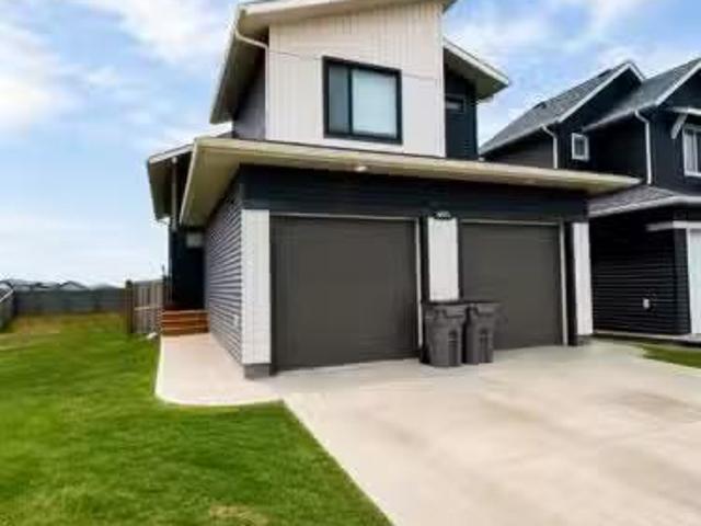 House for rent in Grande Prairie, Alberta