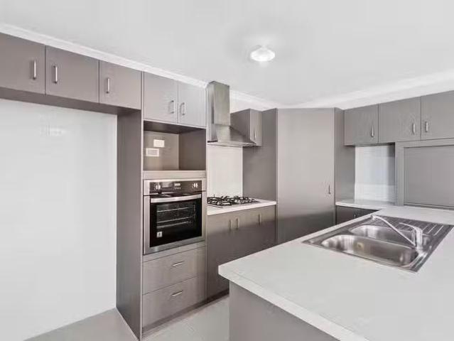 House for rent in Parklands, Western Australia