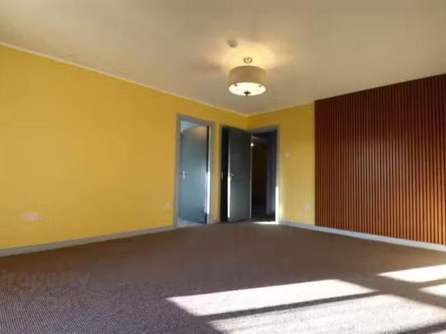 Apartment to rent in Brideswell, Connacht
