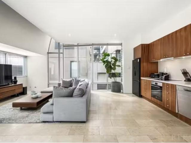 Condo for rent in Camerons Creek, Victoria